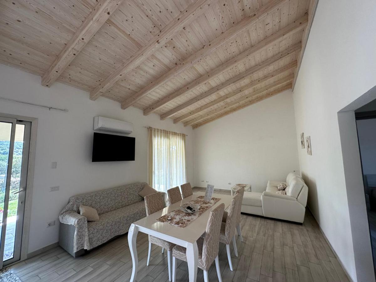 Appartamento I Pini Palau Bagian luar foto